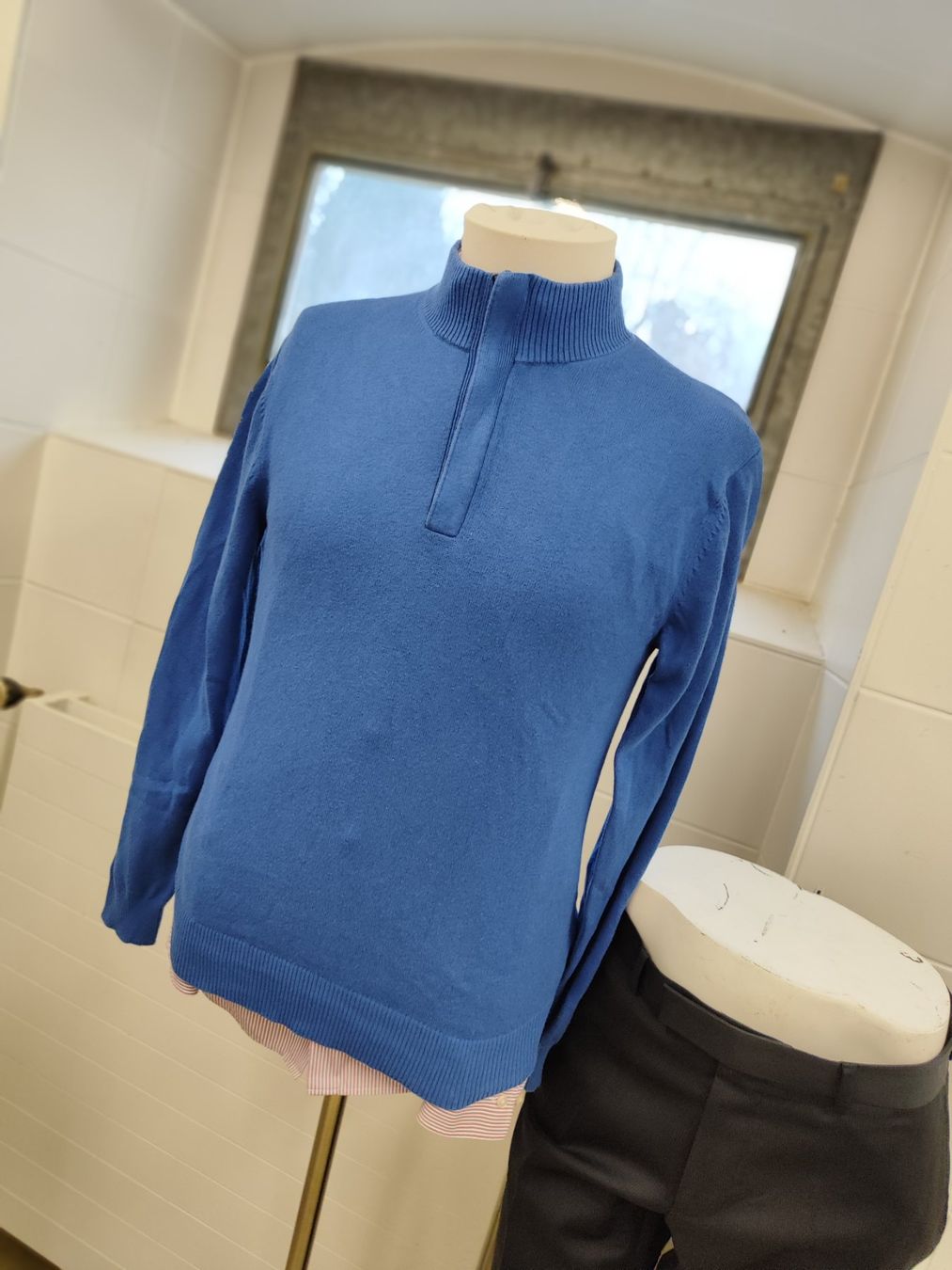 Hugo Boss Maglioni & Felpe: Boss herrenpulli GR S – Usato da Langnau am Albis venduto da Judithsebi