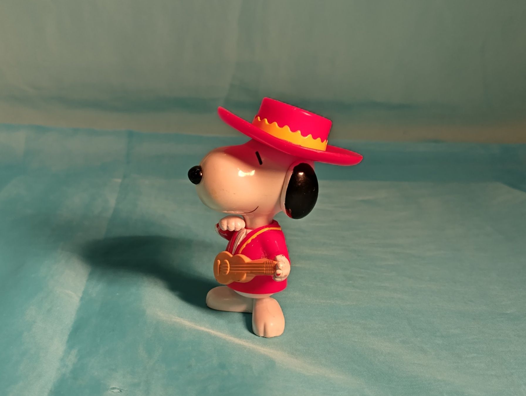 Mc Donald's Statuette: SNOOPY als spanischer Gitarrenspieler, H: 8.5cm – Nuovo (secondo la descrizione) da Bellach venduto da JingleCherry 3