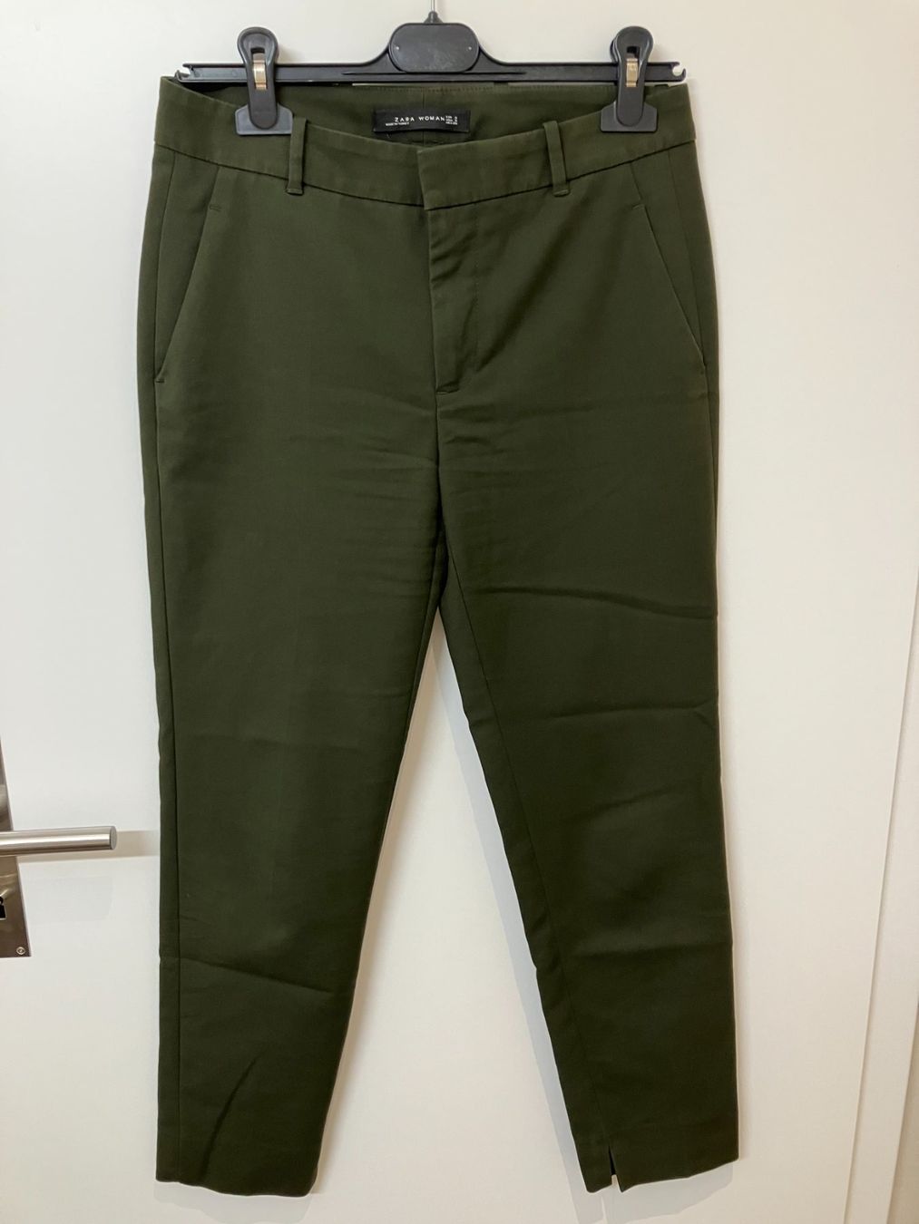 Zara Pantalons: Stoffhose Zara S – D'occasion à Spiez par JaS