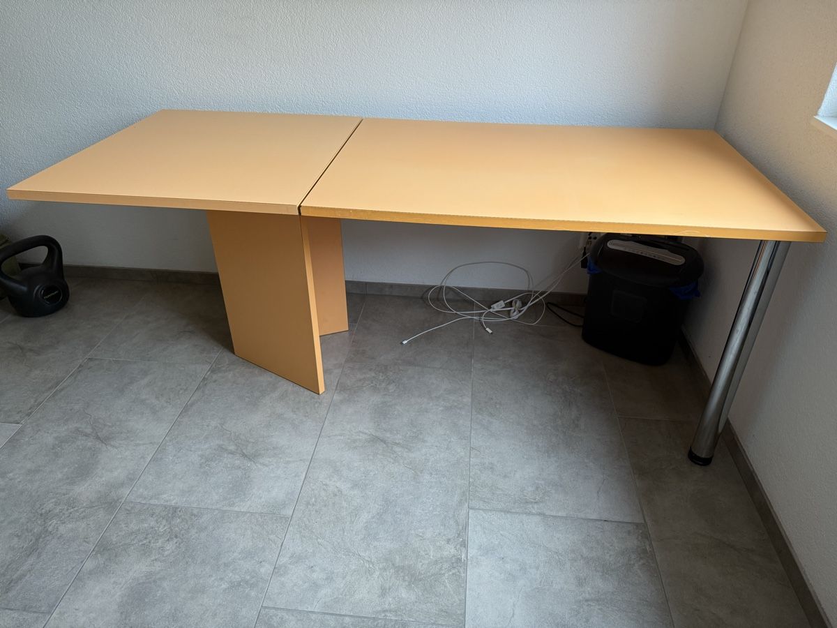Tavoli: Büro-/ Esstisch – Usato da Rorschacherberg venduto da sulala