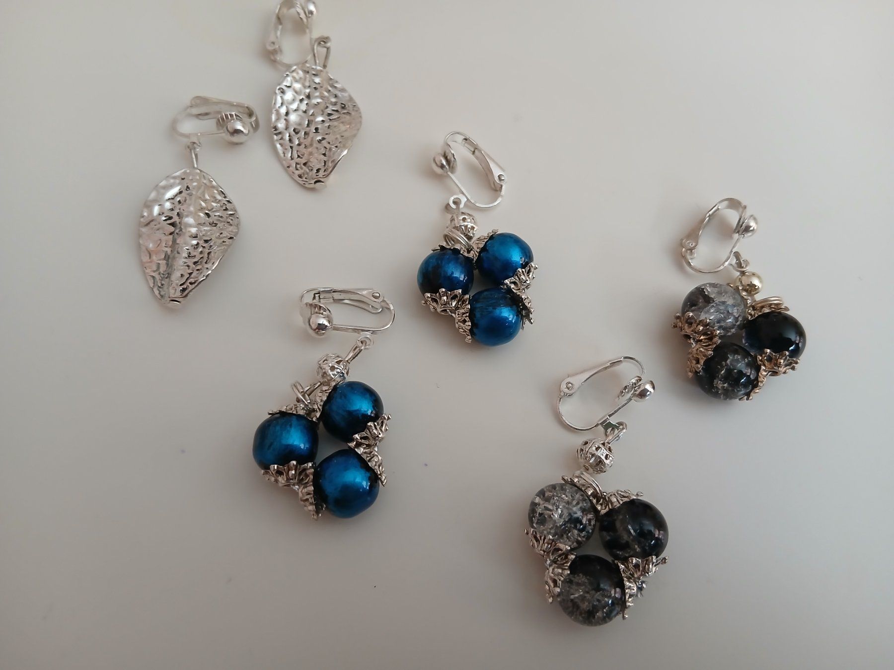 Orecchini pendenti & Orecchini a lobo: 3 Paar Ohrclips Handarbeit – Nuovo e nell'imballaggio originale da Stansstad venduto da mikamo 1