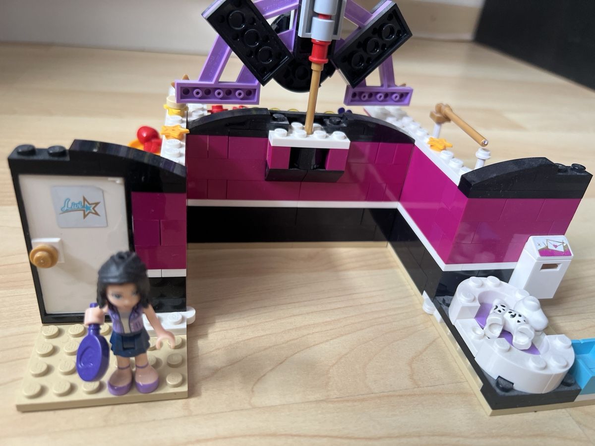 Lego Giocattoli: LEGO Friends 41104  – Usato da Villmergen venduto da KIWI7983 3