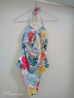 Sommerlicher Badeanzug mit Blumenmuster, Grösse M!