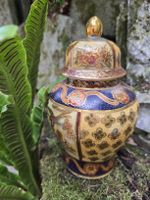 Dekorative Vase mit Deckel, Orientalisch, Keramik,