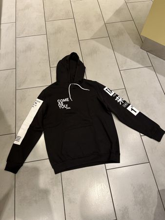 Schwarzer Designer Hoodie, Gr. L  Top Zustand!
