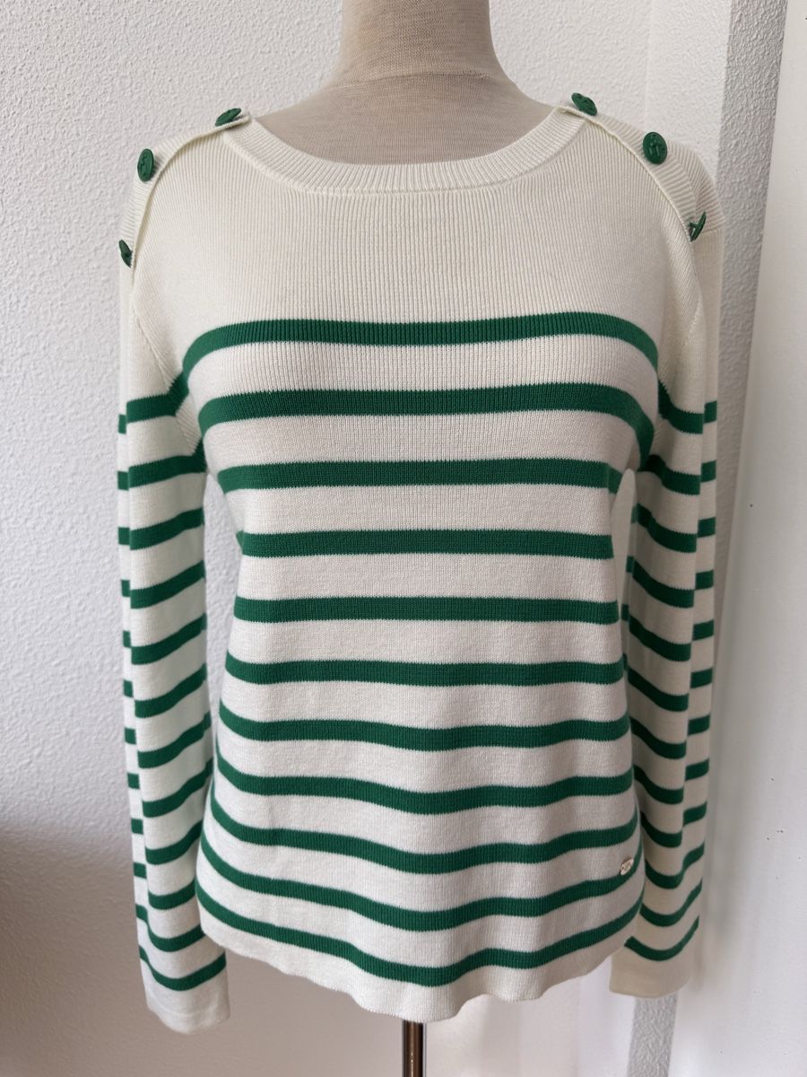 Pulls & Sweat-shirts: Pull LA PETITE ETOILE rayé blanc vert, taille 1 – D'occasion à Morges par sandy069