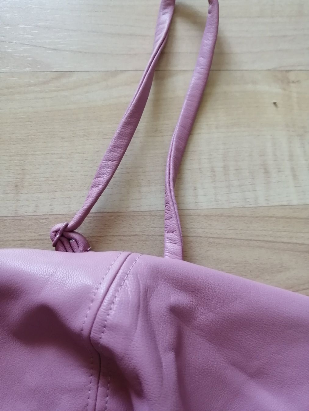 Tops: Cooler Body Kunstleder 38-40 – Neu (gemäss Beschreibung) aus Rieden AG von juliarieden 1