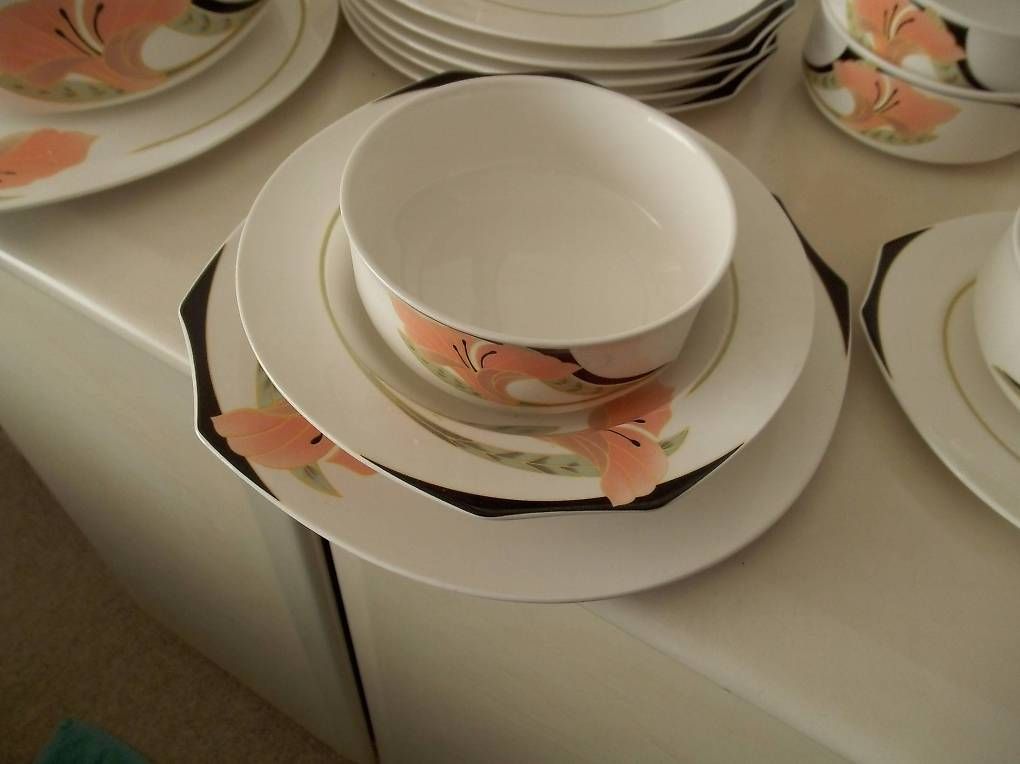 Set di piatti: Villeroy & Bosh – Usato da La Conversion venduto da Bloublou 1