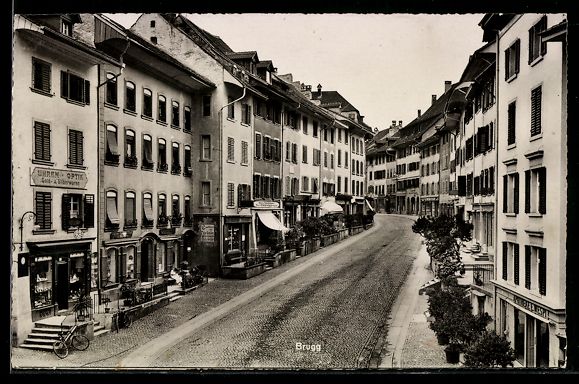 Ansichtskarten: Brugg, Strassenpartie, Apotheke E. Wespi – Gebraucht aus Berlin von bartko-reher