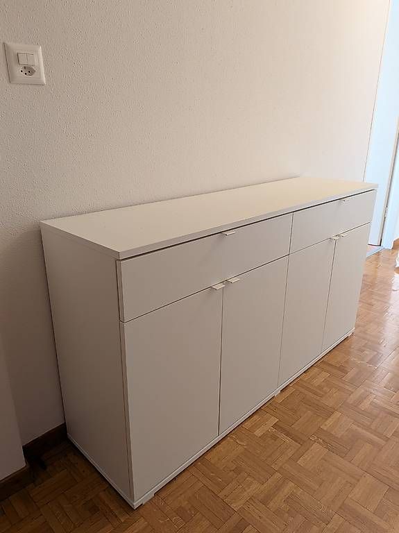 Cassettiere: White sideboard  – Usato da Otelfingen venduto da iammatthi