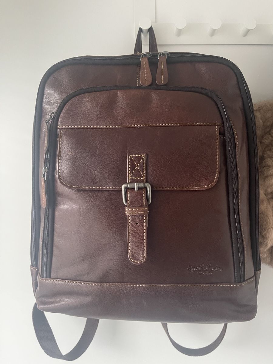 Zaini: Lederrucksack – Usato da St. Gallen venduto da Super_Nova7