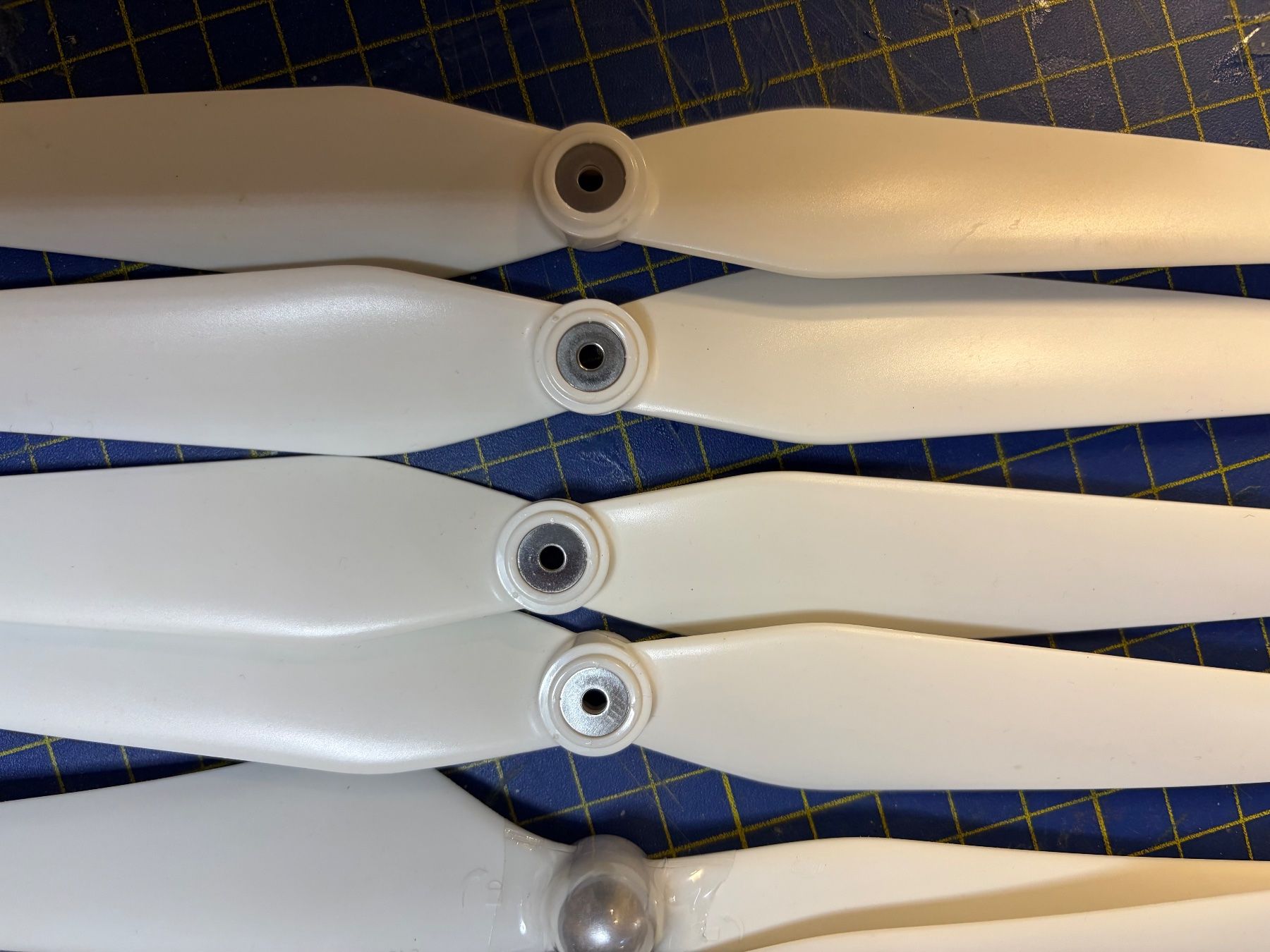 DJI Modellismo RC: DJI Propeller Set Neu in Tasche – Usato da Glattbrugg venduto da Olio7 2