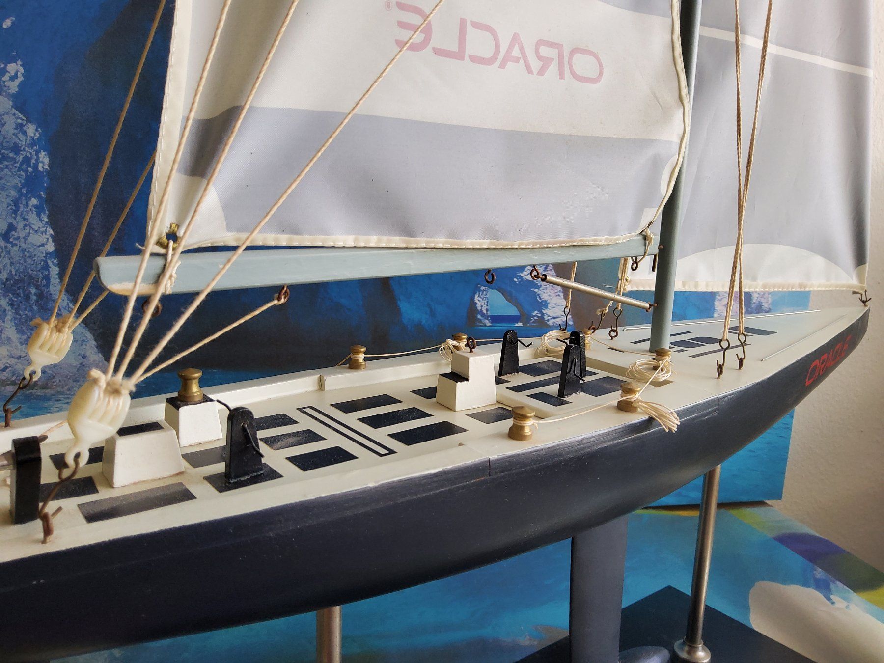 Modellbausätze & Standmodelle: Rennyacht "ORACLE USA 76" – Gebraucht aus Grüningen von VENOM59 6
