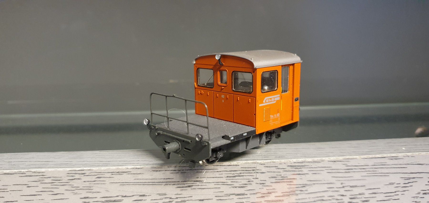 Bemo Modellini di ferrovie: BEMO: RHB TRAKTOR Tm 2/2 ORANGE 127362 OVP – Usato da Biglen venduto da taunus82 2