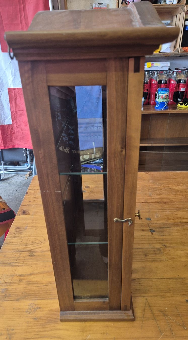 Vitrinen: Kleine alte Vitrine holz/ glas – Gebraucht aus goldingen von M.Balmer-13 1