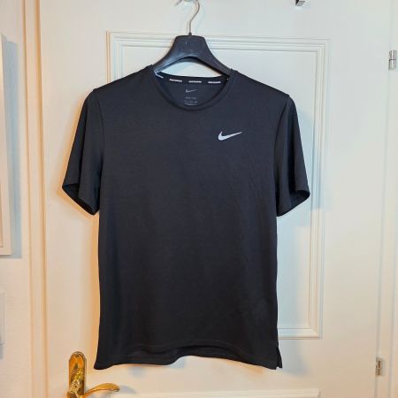 Nike Dri-FIT Shirt 38/40 – schwarz Sport