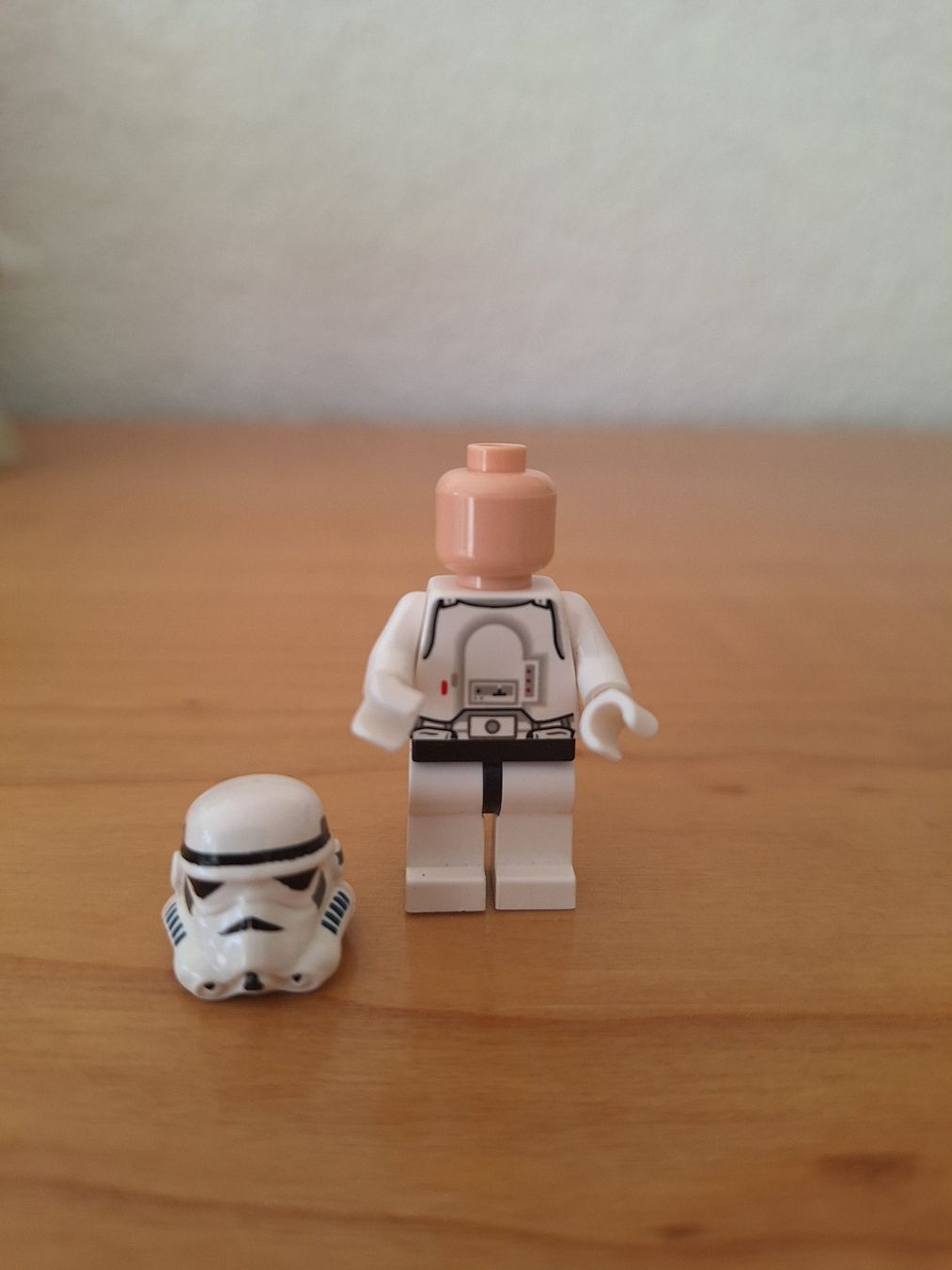 Star Wars Figurines: LEGO Star Wars Stormtrooper Figur – D'occasion à Bassersdorf par sus_gut 4