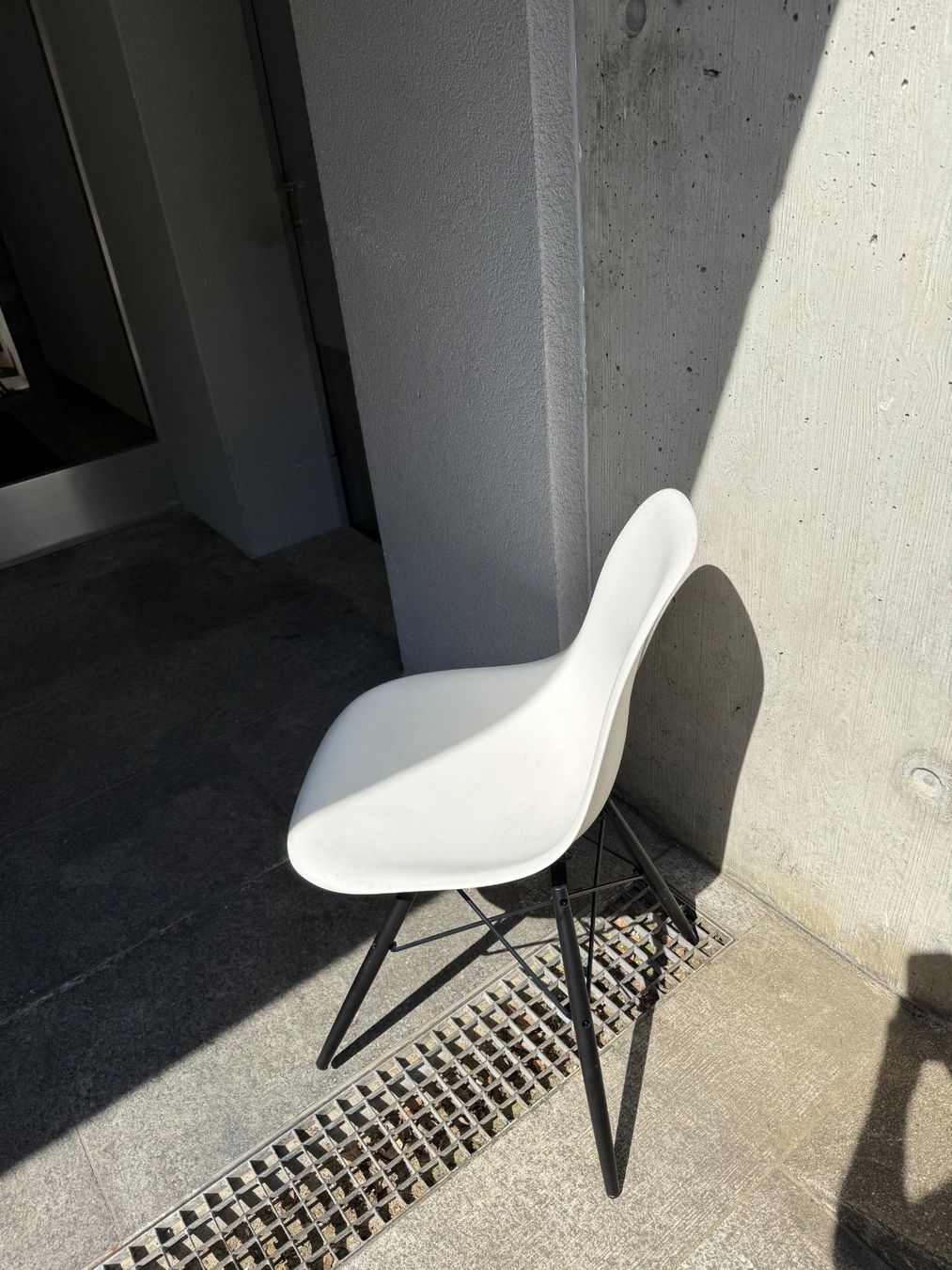 Vitra Sedie: Original Designer Stuhl – Usato da Köniz venduto da Evafelchlin