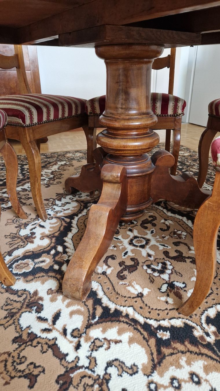 Set di tavolo e panche: Table louis philippe Napoléon III et 6 chaises – Usato da Bôle venduto da cyr_d8kz 2