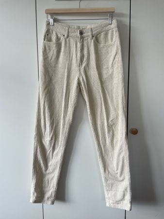 ESPRIT Mom Fit Cordhose creme, Gr. 27