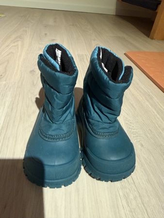 Decathlon Winter Boots Warm Green Size 22-23 