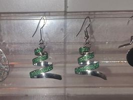 Spiral Ohrring grün, ear hanger, spiral grean trea, ear trea