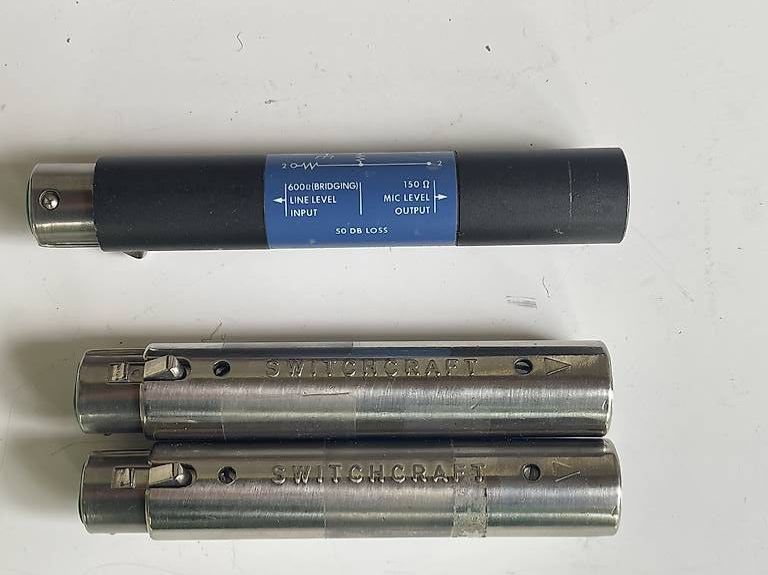 Unità & Adattatore: XLR Dämpfungsglieder – Usato da Alpnach Dorf venduto da GuntaKinte