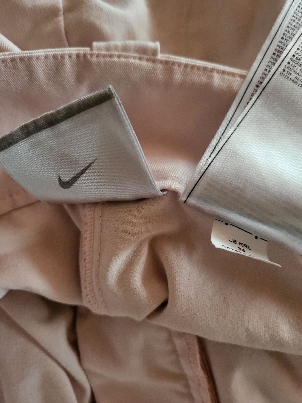 Nike Gonne: Nike Golf - Jupe  rose poudré, taille 40 – Usato da Niedergösgen venduto da Eva2410 6