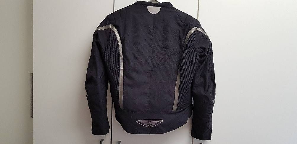 Ensembles & Tailleurs: Giacca e pantaloni moto – D'occasion à Dino par mot_g786 1