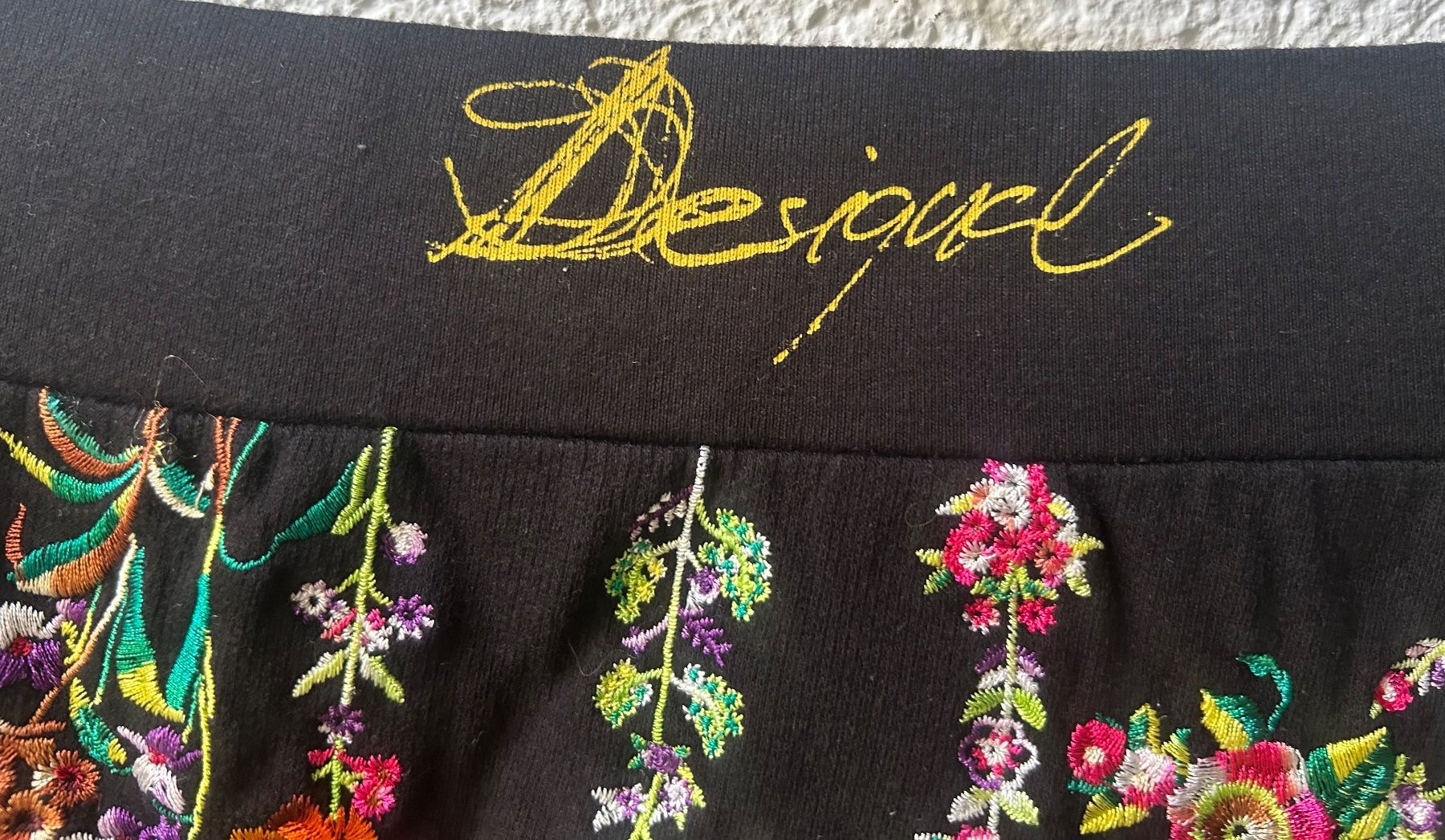 Desigual Jupes: DESIGUAL Rock – D'occasion à STUDEN BE par SMIROS 3