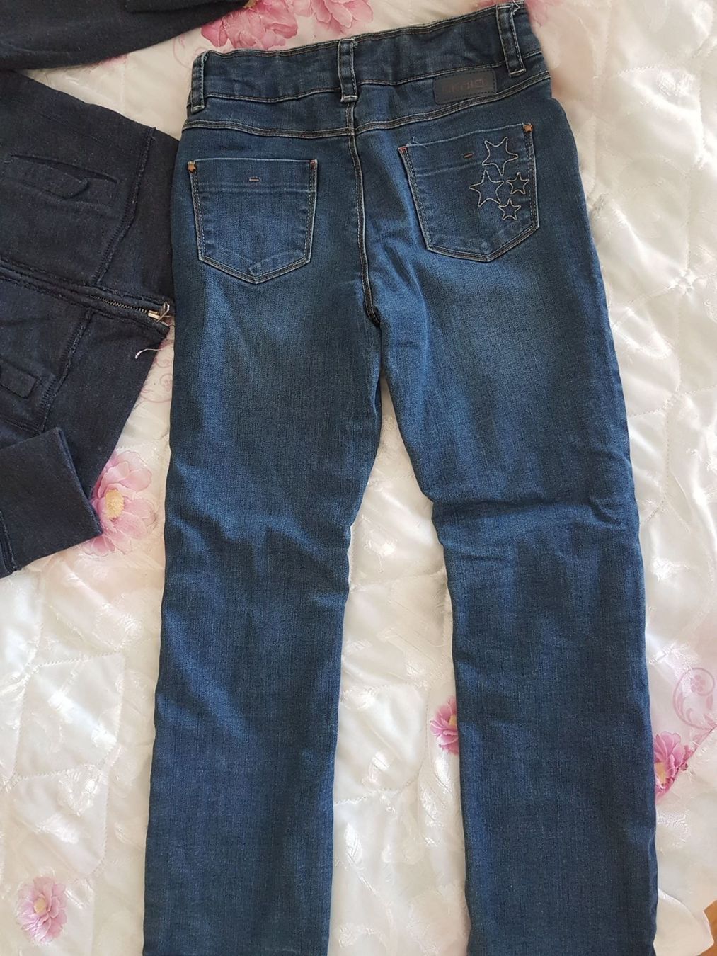 Kleiderpakete & -sets: Kleiderset A&F Pulli+gefütterte Jeans – Neu (gemäss Beschreibung) aus Reinach AG von innamac 5