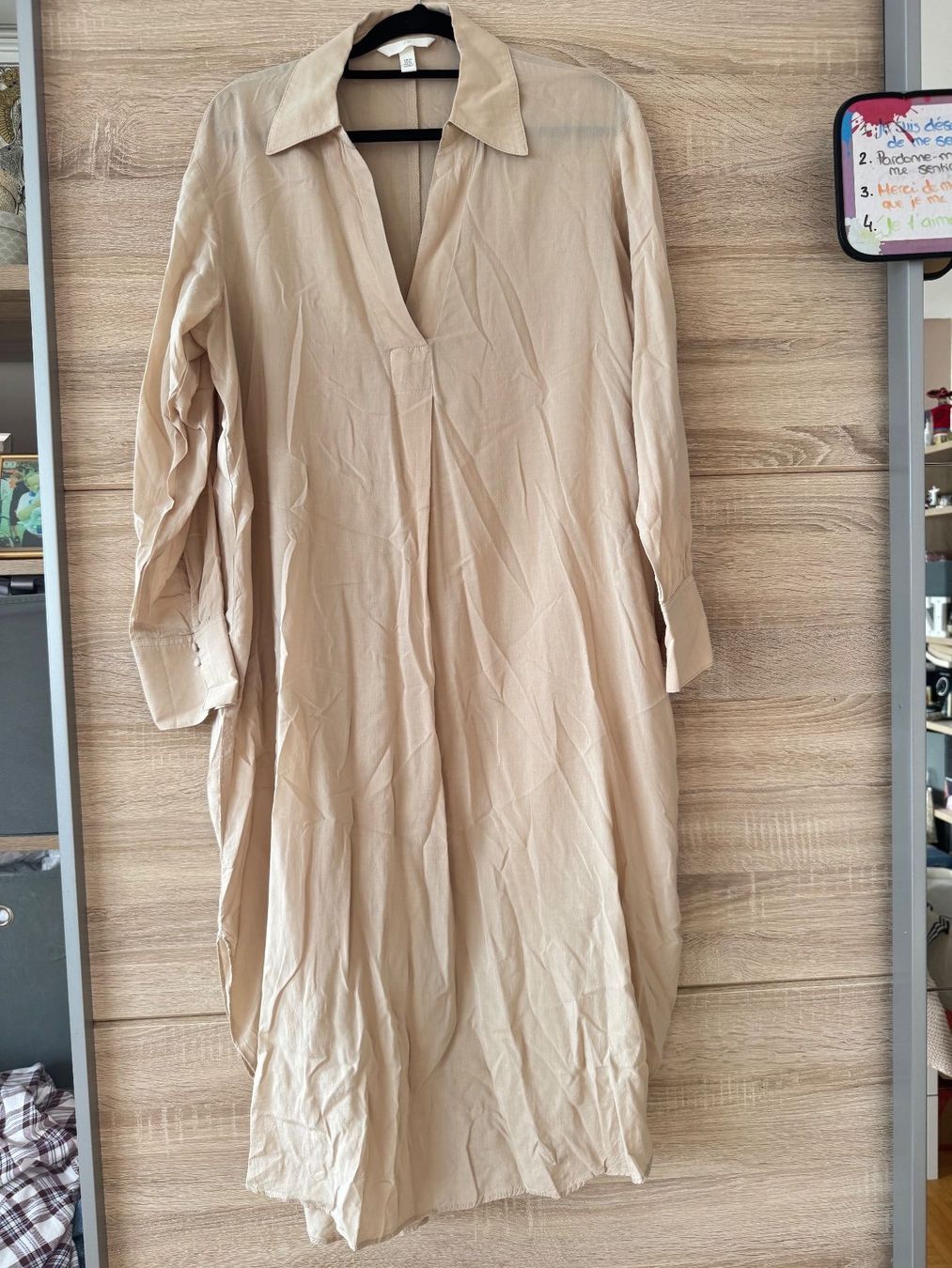 H&M Vestiti: Robe longue beige – Usato da Montreux venduto da Izapeche811