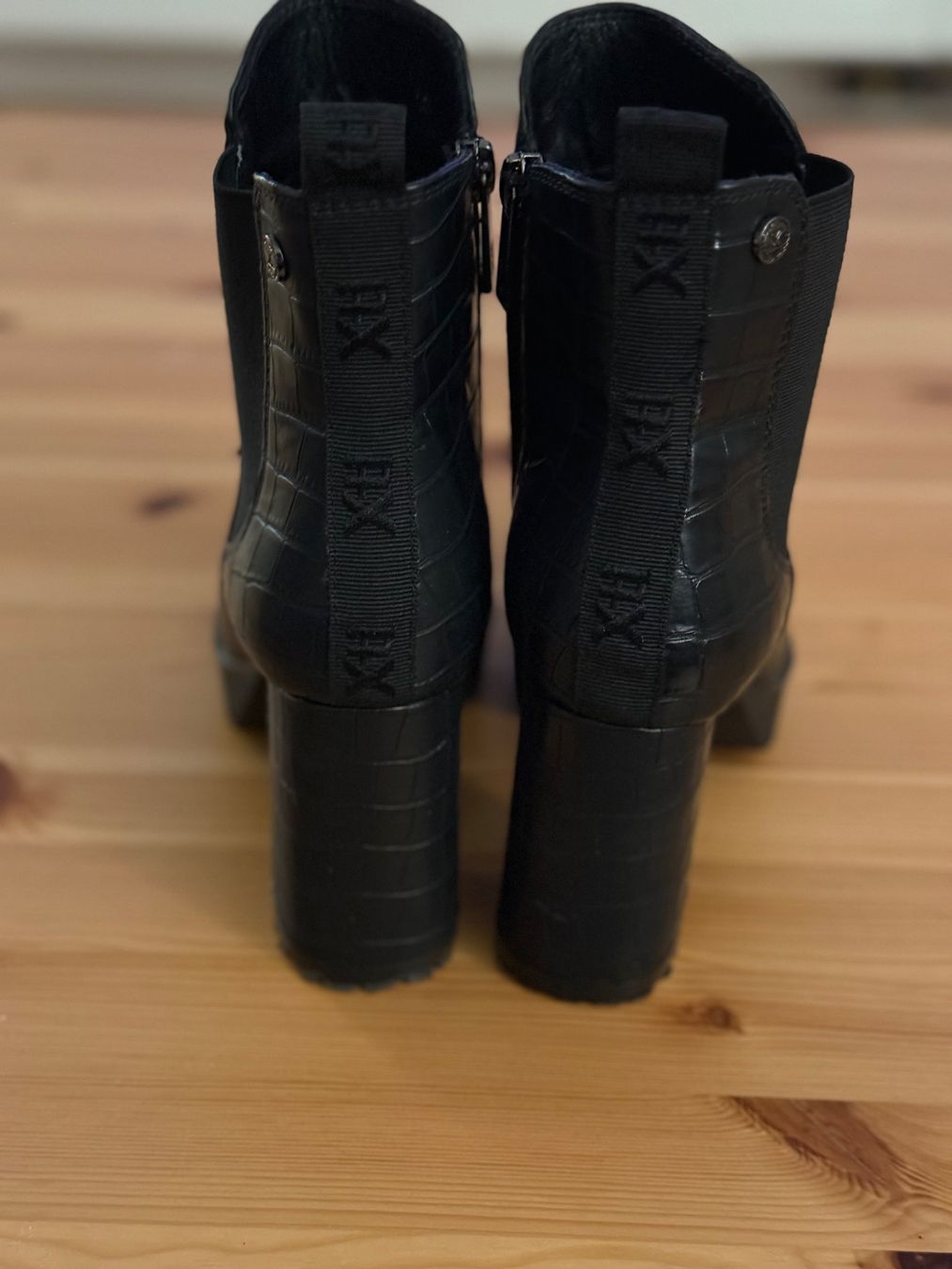 Scarpe da donna: XTI Plateau Schuhe Gr 38 – Nuovo (secondo la descrizione) da Richterswil venduto da Eunoia85 2