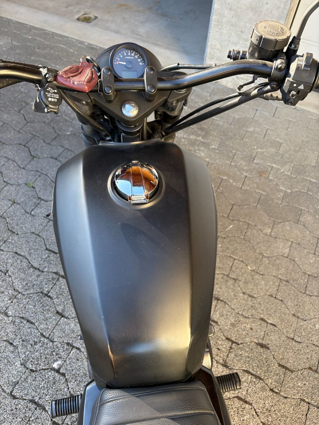 Brixton Motorcycles Strada: Brixton Cromwell 125 ABS scharz – Usato da Gommiswald venduto da Swichi 3