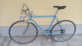 Französisches Rennvelo – Shimano 600