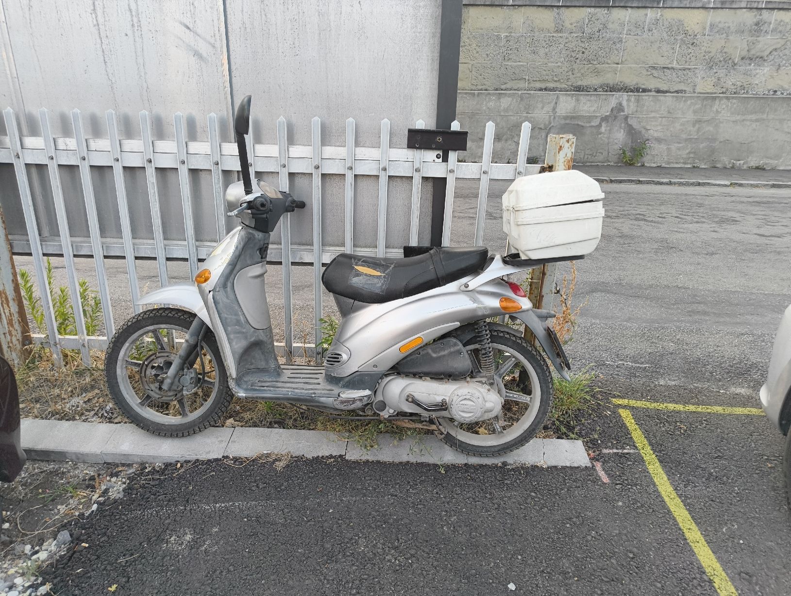 Piaggio Scooters: Piaggio  – Defekt aus Bern von meb_5fw7 3