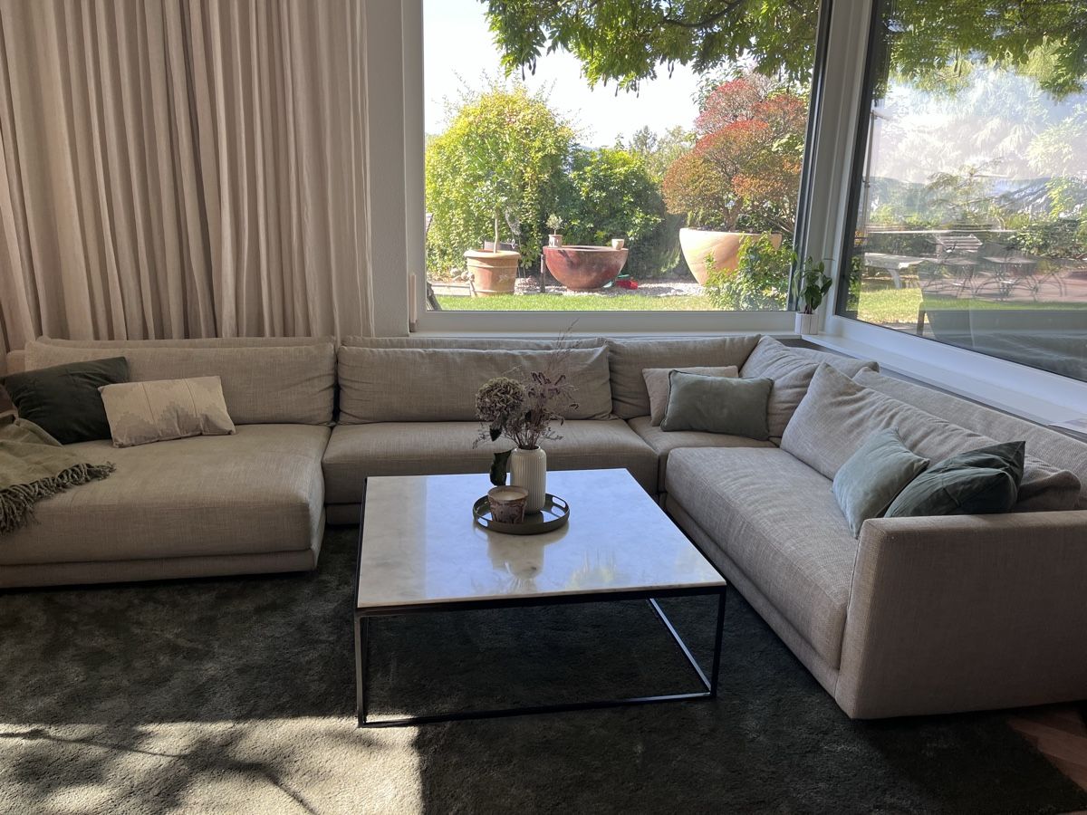 Tavoli: Marmor Couchtisch 100x100 – Usato da Geroldswil venduto da carmen_mira 1