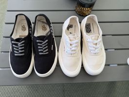 2 paar Vans Schuhe Gr. 38 – schwarz & beige Top Zustand