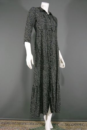 fein geblumtes Blusen-Sommerkleid von Zara
