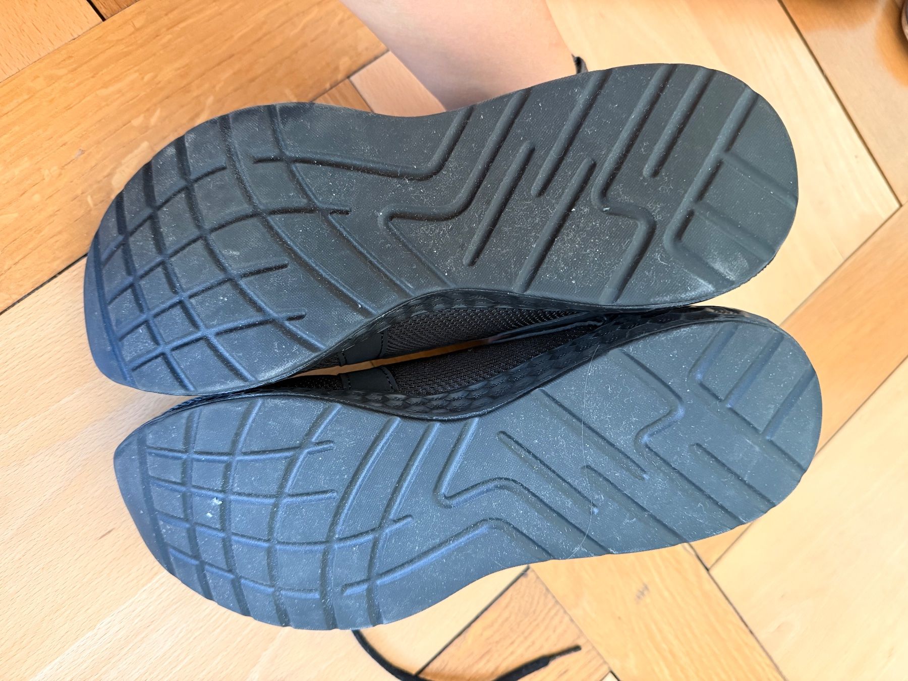 Bench Scarpe da donna: Sneaker Bench schwarz Grösse 41 – Usato da Zürich venduto da jojojo02 2