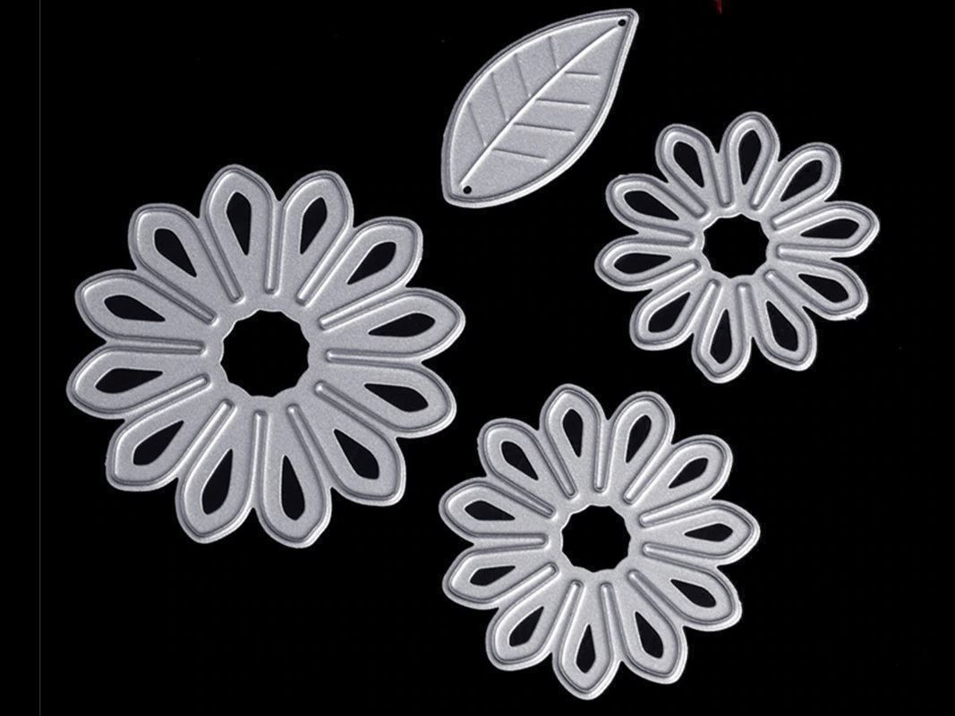 Sciablone: 3 BLUMEN MIT BLATT STANZSCHABLONE – Nuovo e nell'imballaggio originale da Affoltern am Albis venduto da Makianwa