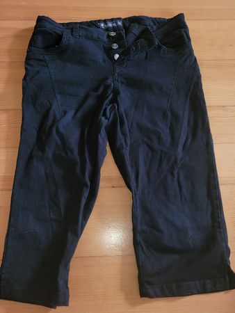 Schwarze Multiblu Jeans Capri Hose, Grösse 40, Sommer