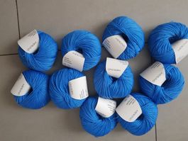 Merino Wolle 90% Merino 10% Polyester 10 Knäuel
