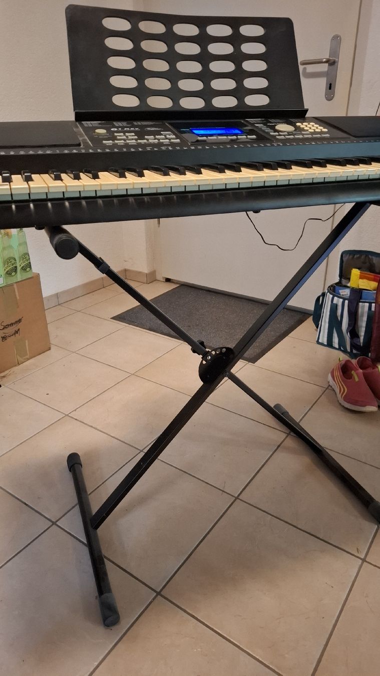 Strumenti musicali: Keyboard multifunktional – Usato da Brünisried venduto da san_74_bu 1