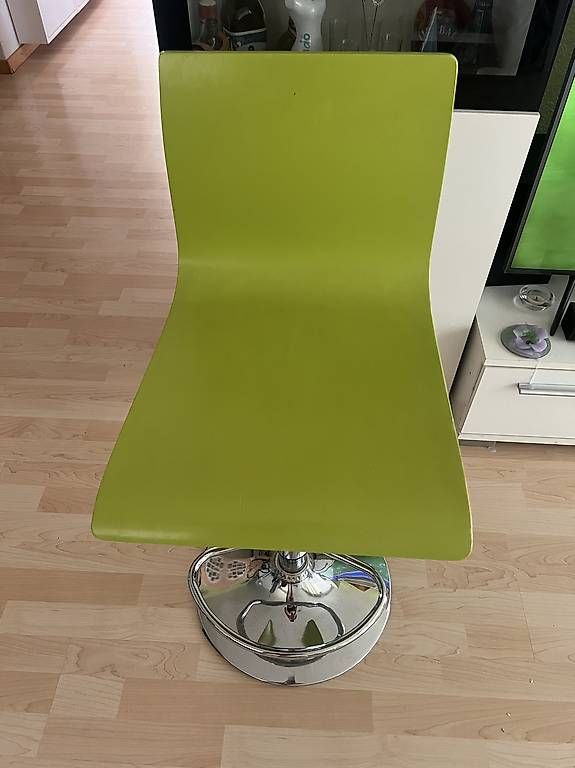 Sgabelli: 3x Barhocker grün mit Metallfuss – Usato da Zürich venduto da ej_01 3
