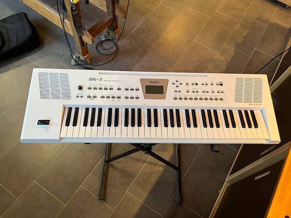 Strumenti musicali: Clavier électronique Roland - comme neuf, super prix – Usato da lausanne venduto da nymee123 3
