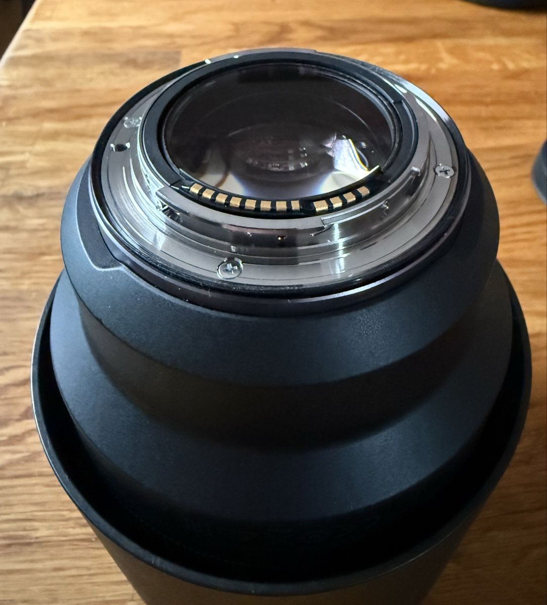 Canon Obiettivi: Canon RF 85mm F1.2 L USM – Nuovo (secondo la descrizione) da La Tzoumaz venduto da Atlantis13 4