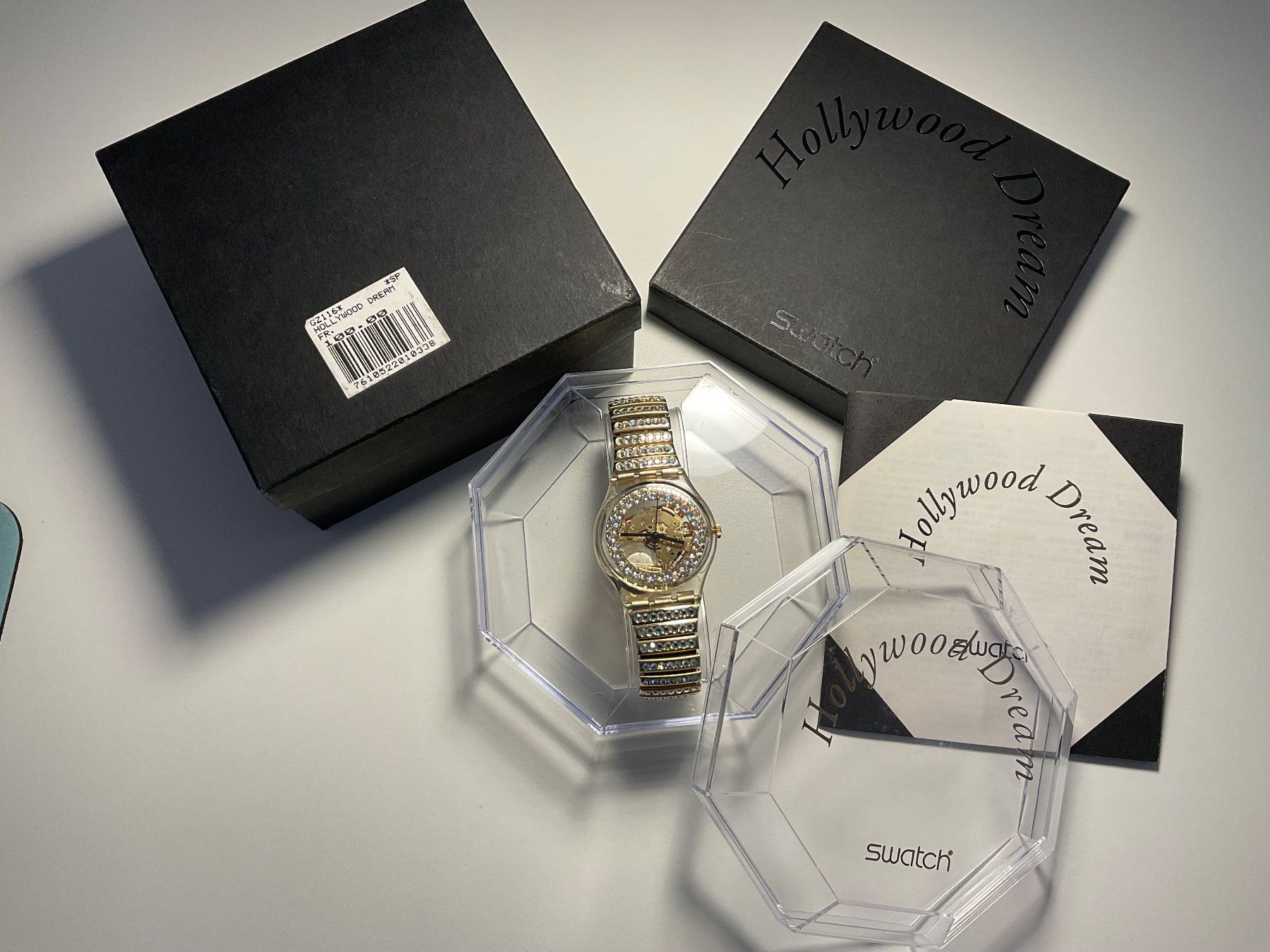 Swatch Orologi: Swatch Hollywood Dream GZ116 neu – Nuovo (secondo la descrizione) da Bonstetten venduto da Fluca