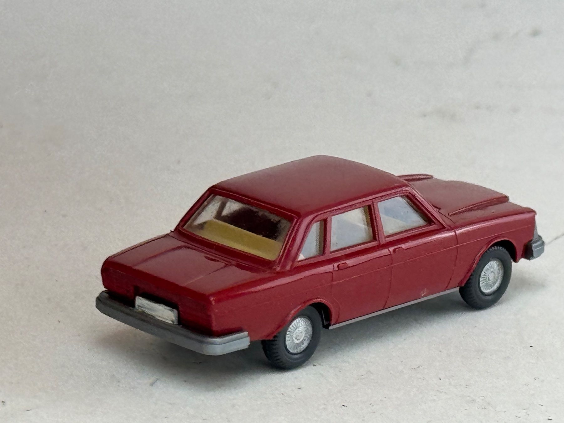 Wiking Modellini d'auto: GB5- Wiking Volvo 264 rubinrot – Usato da Elm venduto da Wikmtz 1