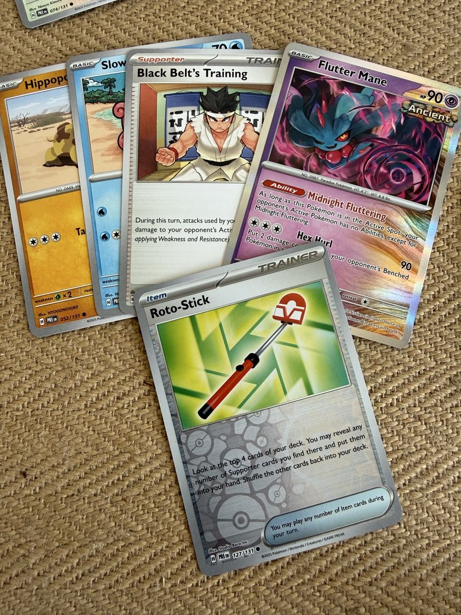 Pokémon Sammelbilder & Trading cards: Pokemon Prismatic Evolutions Mini Tin Flareon mit 40 Karten – Neu (gemäss Beschreibung) aus Konolfingen von petzipetz 3